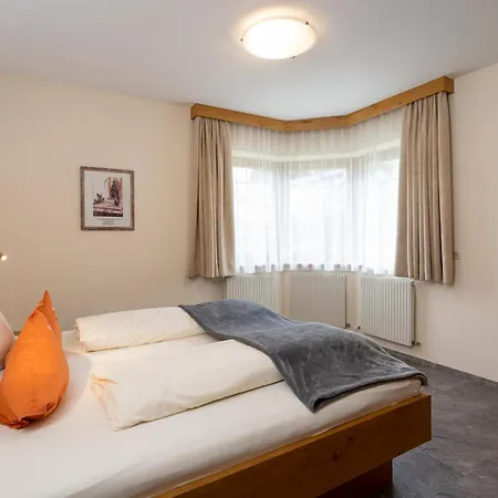 Appartements Am Burgsee Ladis Exterior foto